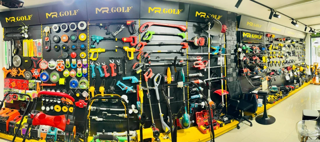Mr Golf showroom with garden, power and workshop equipment